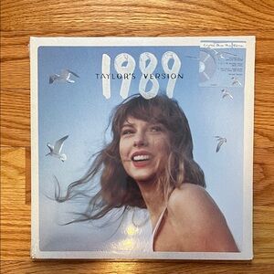 Barnes & Noble Exclusive Vinyl - 1989 Taylor's Version